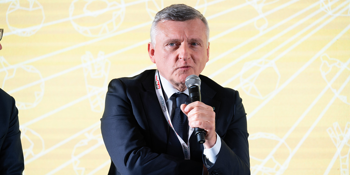 Costabile Romano, Direttore commerciale di Chiquita